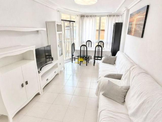 4 BEDROOM APARTMENT LOS ALCÁZARES