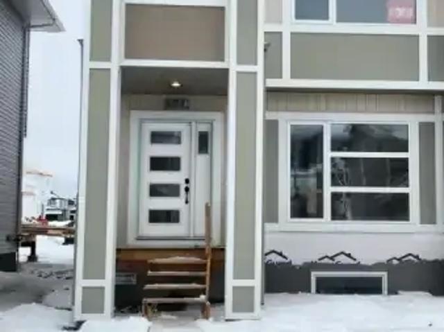 4 Bedroom Apartment Saskatoon SK LS102518645