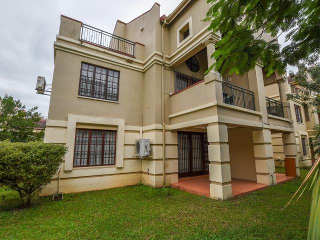 4 Bedroom Apartment To Let in Riverside Park