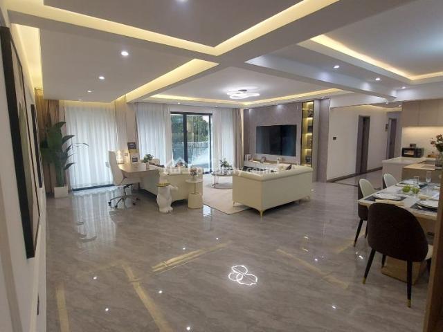 4 Bedroom Apartments