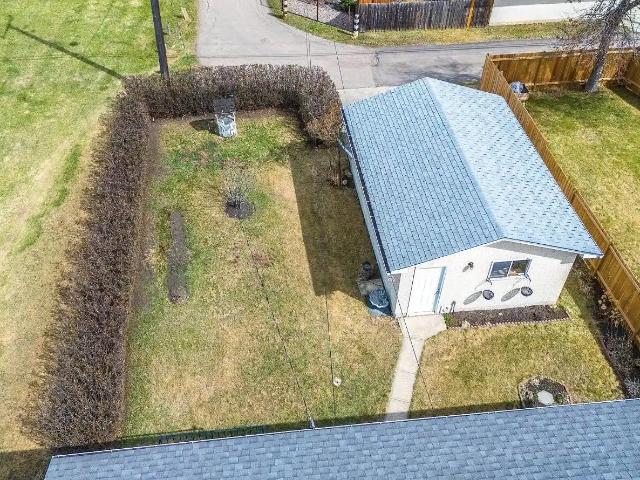 4 Bedroom Bi Level house near UofA south campus LRT station for rent