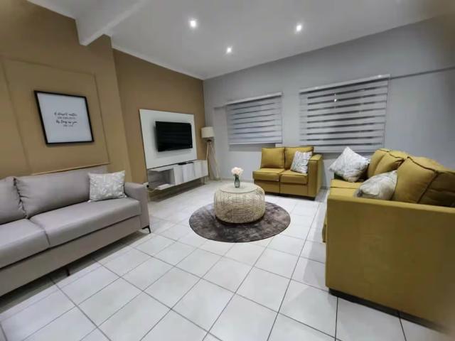 4 Bedroom Garden Cottage To Let in Ferndale | Waterfall Properties