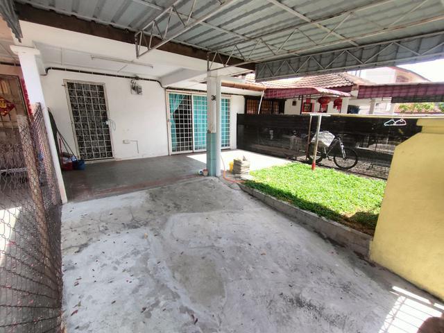 4 Bedroom Double Storey Landed HOUSE Mahkota Cheras