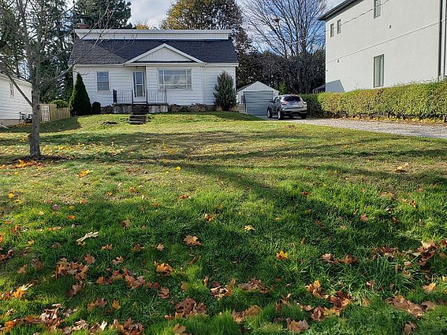 4 Bedroom Detached Home In Clarington