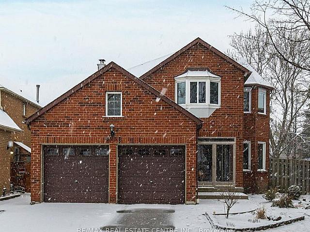 4 Bedroom Detached Home In Mississauga For Sale!