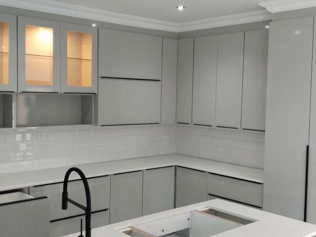 4 Bedroom house for sale in Kameeldrift East, Pretoria