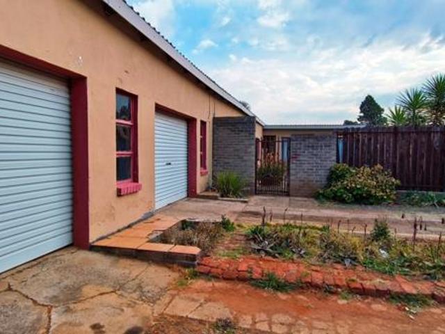 4 Bedroom Duet in Brandfort