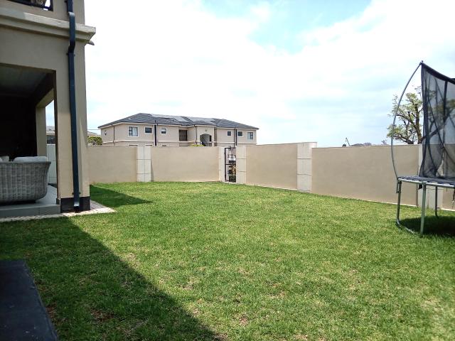 4 Bedroom Duet in Carlswald