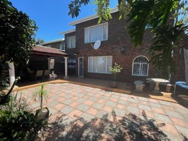 4 bedroom duplex on the market – bir.