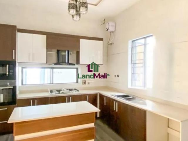 4 bedroom duplex at orchid road lekki lagos