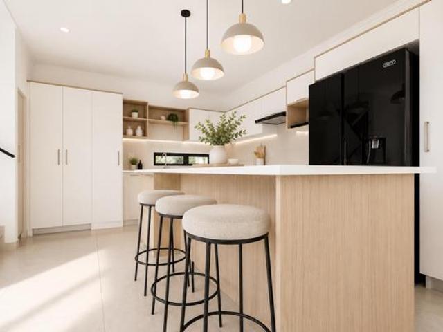4 Bedroom Duplex in Amberfield
