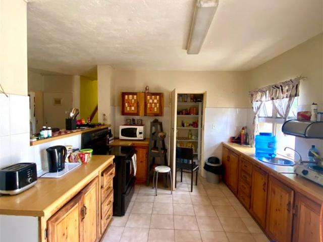 4 Bedroom Duplex in Piet Retief
