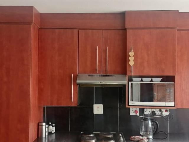 4 Bedroom Duplex in West Park