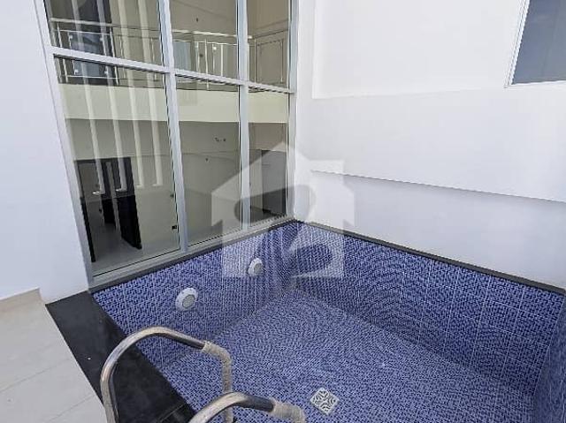 4 Bedroom Duplex Private Pool And Lift