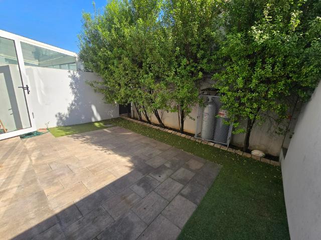 4 Bedroom Duplex To Let in Bryanston