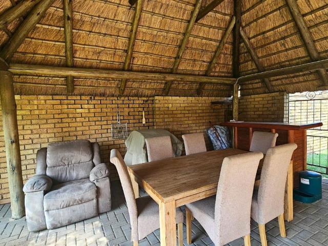 4 Bedroom duplex townhouse sectional for sale in Equestria, Pretoria
