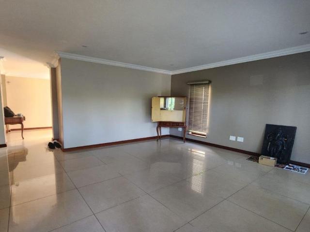 4 Bedroom duplex townhouse sectional for sale in Mount Edgecombe North