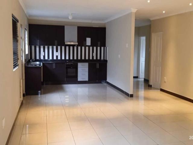 4 Bedroom duplex townhouse sectional to rent in Hillary, Durban