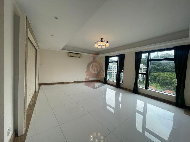 4 bedroom for rent