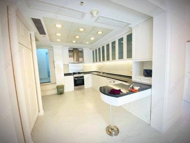 4 bedroom for rent