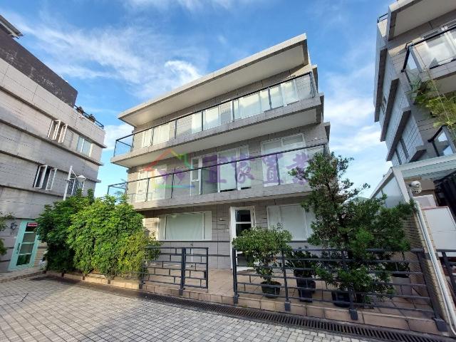 4 bedroom for rent