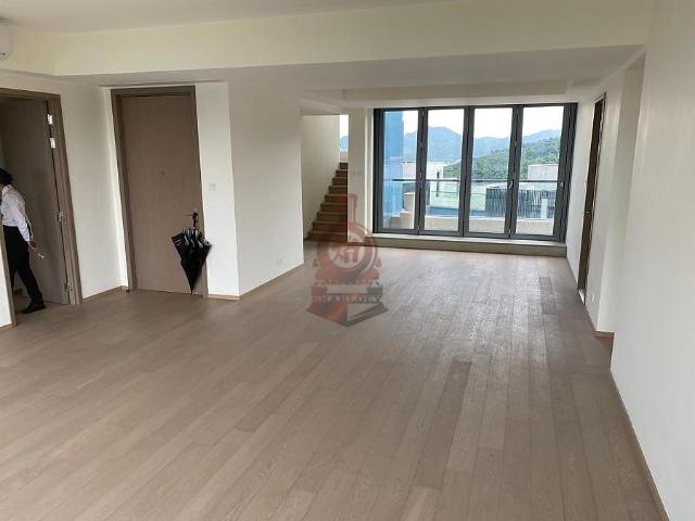 4 bedroom for rent