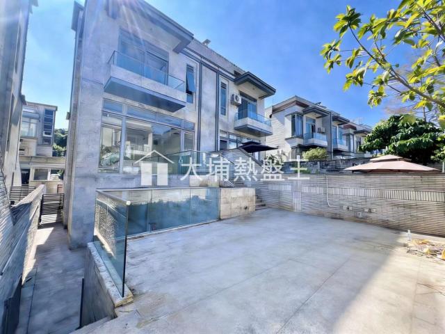 4 bedroom for rent