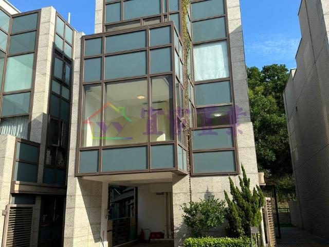 4 bedroom for rent