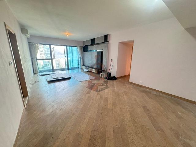 4 bedroom for rent