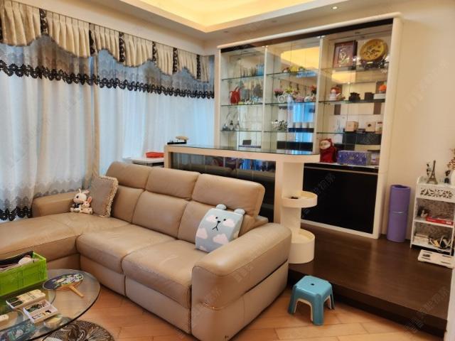 4 bedroom for rent