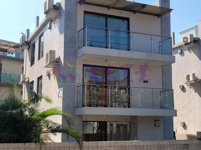 4 bedroom for rent