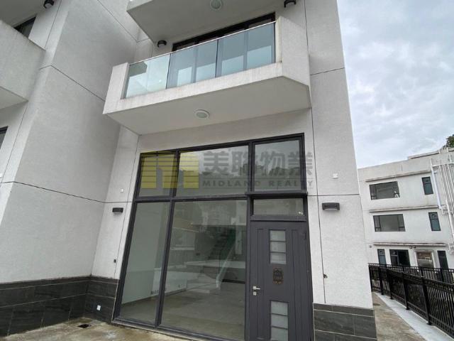 4 bedroom for rent
