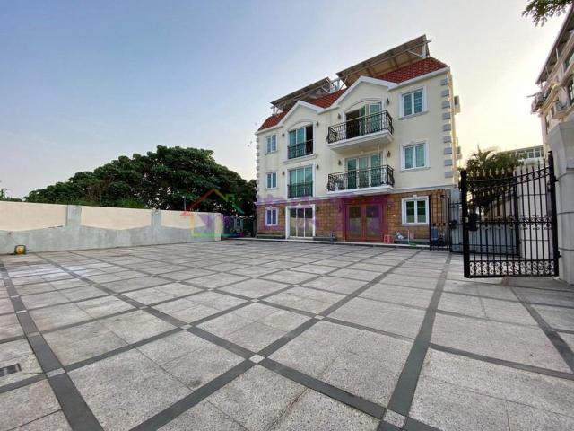 4 bedroom for rent
