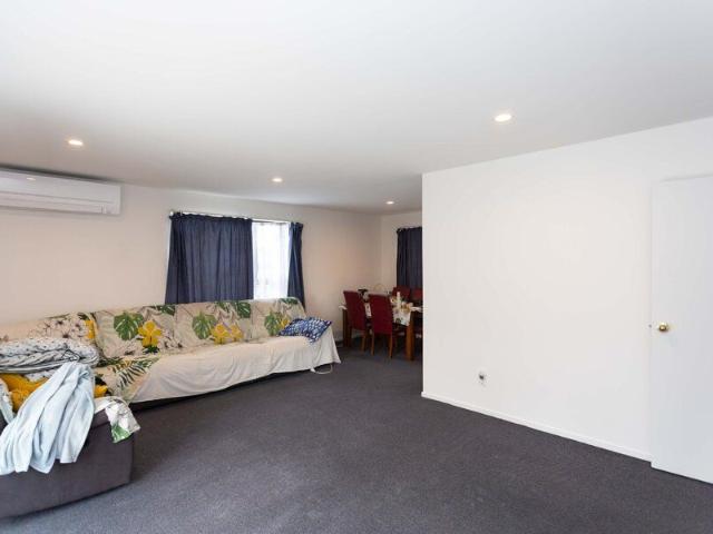 4 Bedroom Family Home in Hornby!