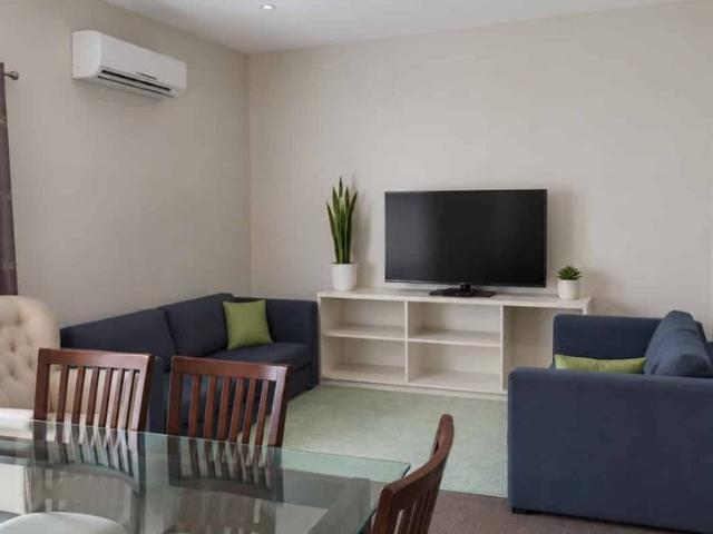 4 Bedroom Family Home in Woolston