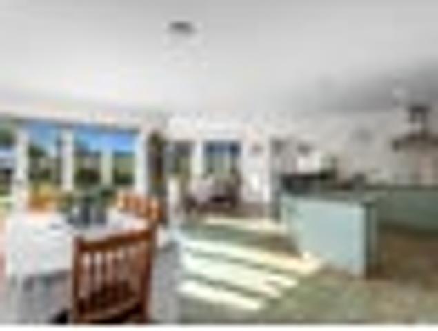 4 Bedroom Family Home on 4130sqm