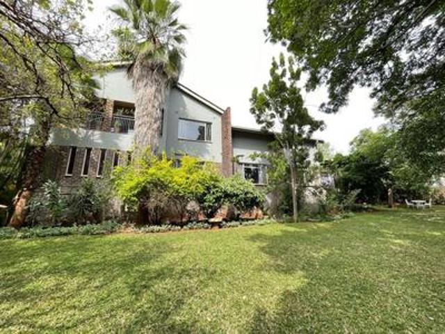 4 bedroom family home with a 2500 sq.