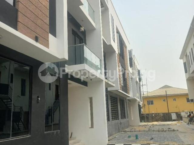 4 Bedroom Flat / Apartment in Abraham adesanya estate Ajah Lagos | Flat / Apartment for sale in ajah | Flat / Apartment in ajah | 4 Bedroom | PropertyPro Nigeria