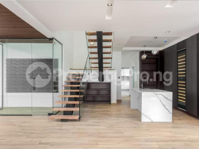 4 Bedroom Flat / Apartment in Adeola Odeku Victoria Island Lagos | Flat / Apartment for sale in victoria island | Flat / Apartment in victoria island | 4 Bedroom | PropertyPro Nigeria