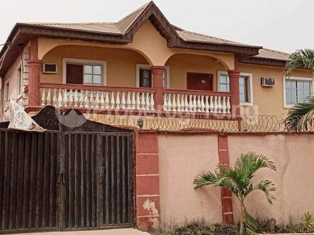 4 Bedroom Flat / Apartment in Oke Afa Isolo Lagos | Flat / Apartment for sale in isolo | Flat / Apartment in isolo | 4 Bedroom | PropertyPro Nigeria