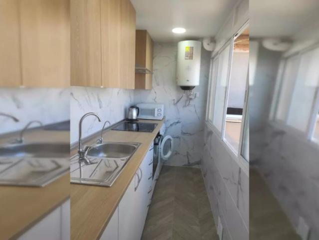 4 bedroom flat for rent in Cabanyal Canyamelar