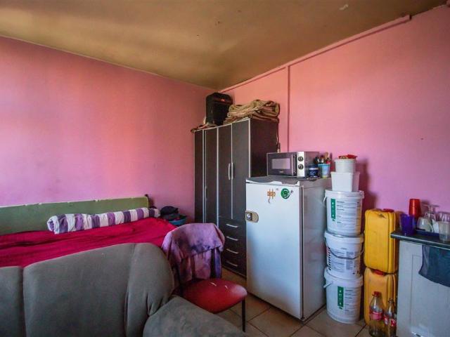 4 Bedroom Flat in Sunnyside