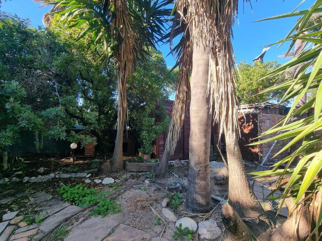 4 Bedroom House For Sale in Table View