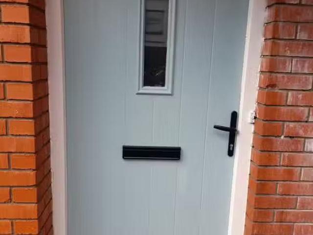 4 Bedroom House, 8 Ross Mill Avenue