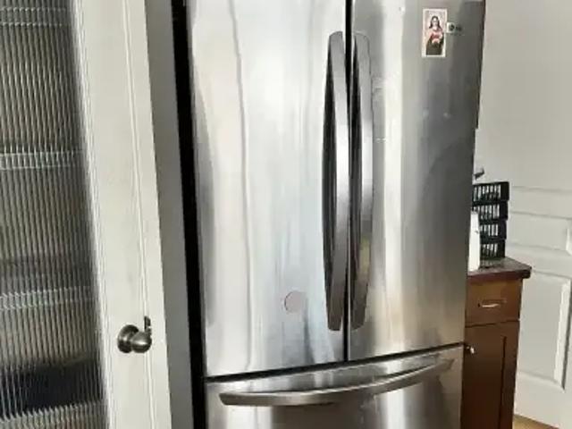 4 Bedroom House Calgary AB 101789513