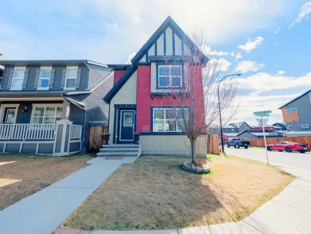 4 Bedroom House Calgary AB 101986660