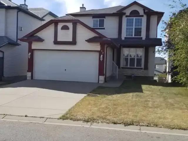 4 Bedroom House Calgary AB 103840248
