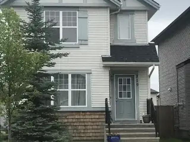 4 Bedroom House Calgary AB 103011845