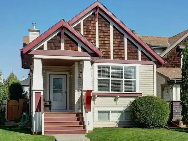 4 Bedroom House Calgary AB 104181217