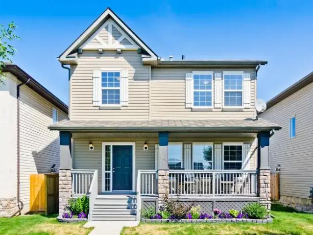 4 Bedroom House Calgary AB 104362584